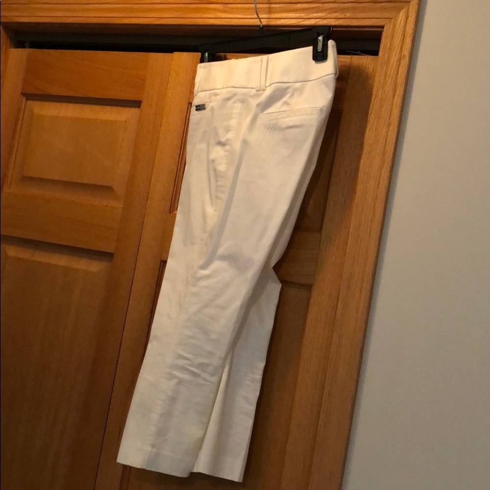 Express white Capri pant